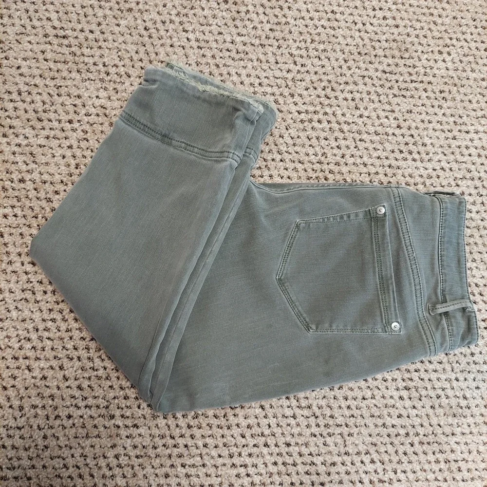 J.Jill Authentic Cropped Denim Jeans Olive Green Raw Hem Stretch Pants Womens 10